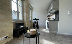 Studio Lumineux Avec Climatisation Pour 2 Personnes